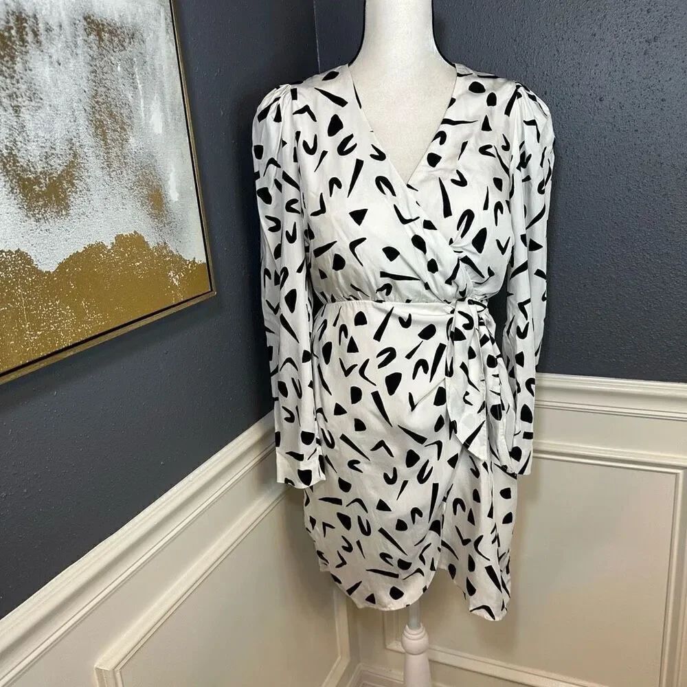 & Other Stories Faux Wrap Mini Dress Classic Retro Pattern